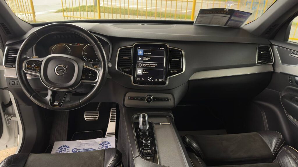 Volvo ХС90 2017 рік