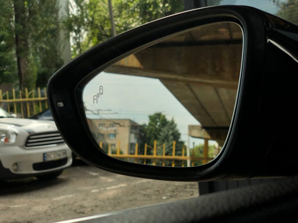 VOLKSWAGEN PASSAT 2021