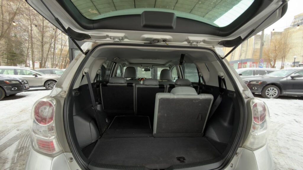 TOYOTA VERSO 2010