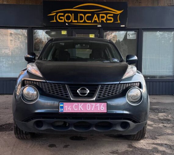 NISSAN JUKE 2013