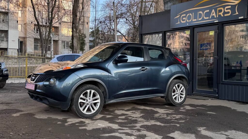 NISSAN JUKE 2013