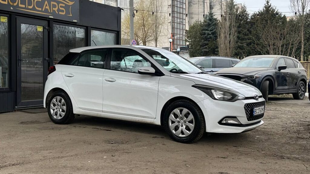HYUNDAI I20