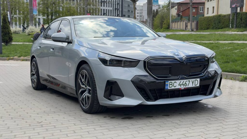 BMW I5 2023