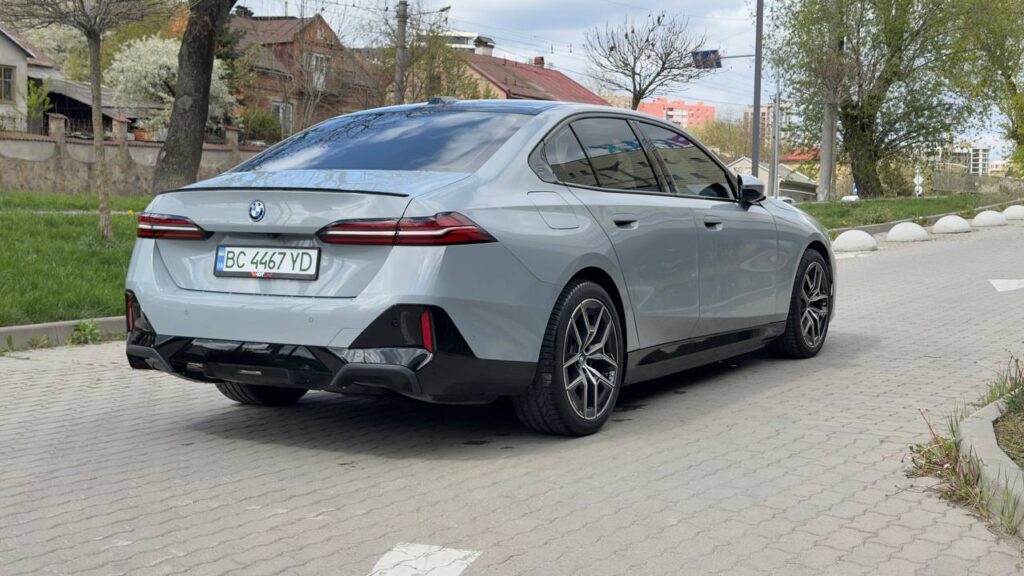 BMW I5 2023