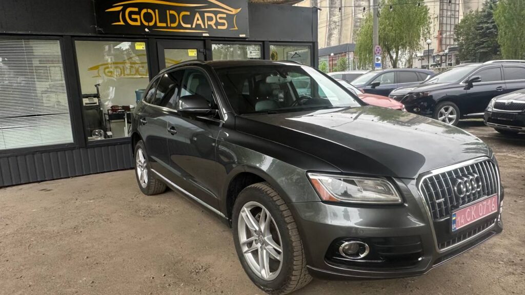 AUDI Q5