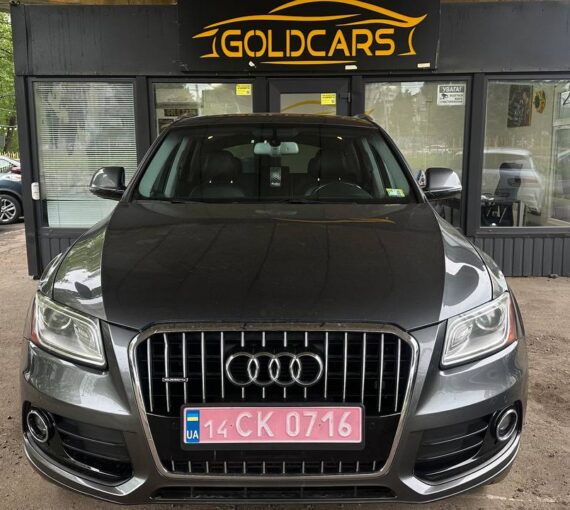 AUDI Q5