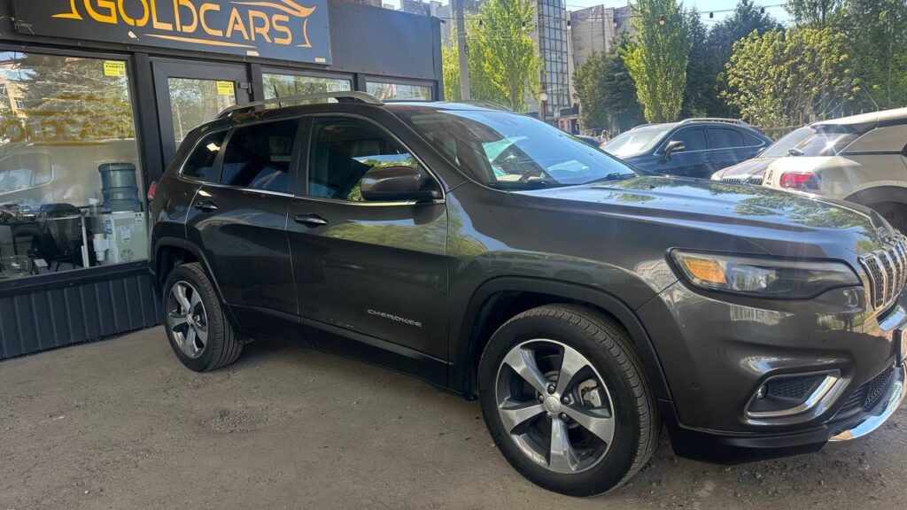JEEP CHEROKEE 2018