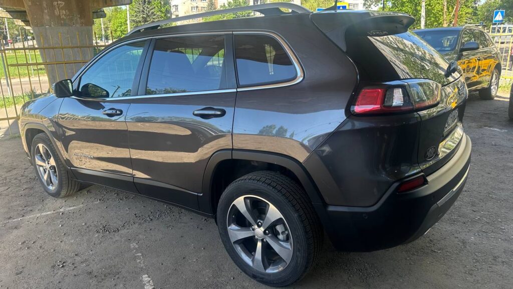 Jeep Cherokee