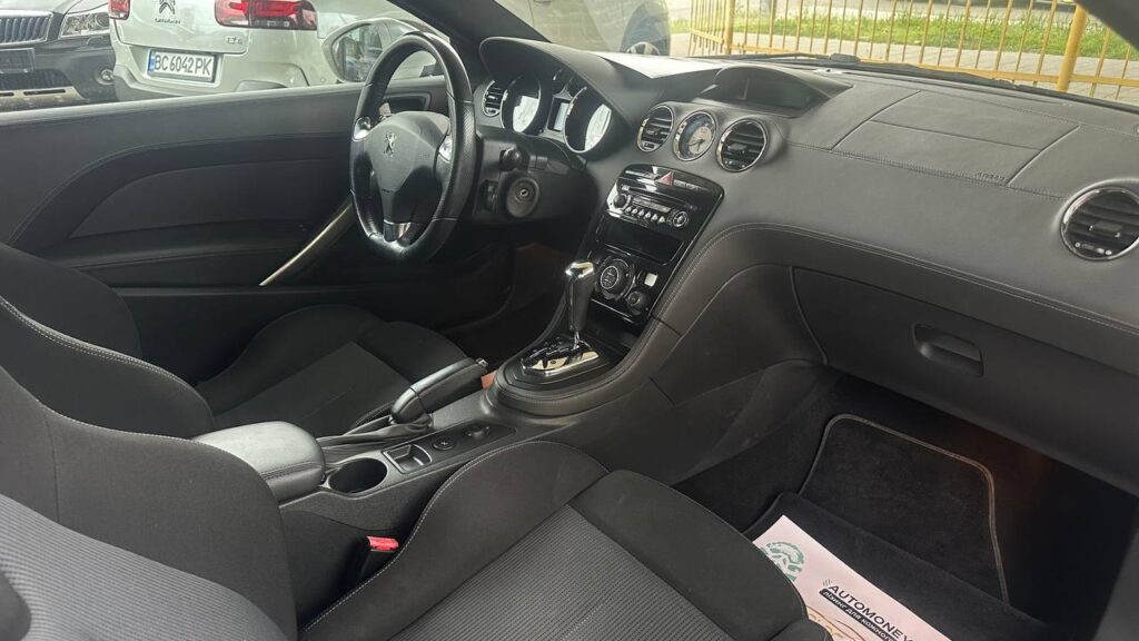 Peugeot RCZ