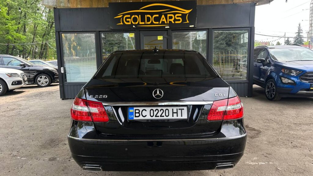 MERCEDES BENZ 2012