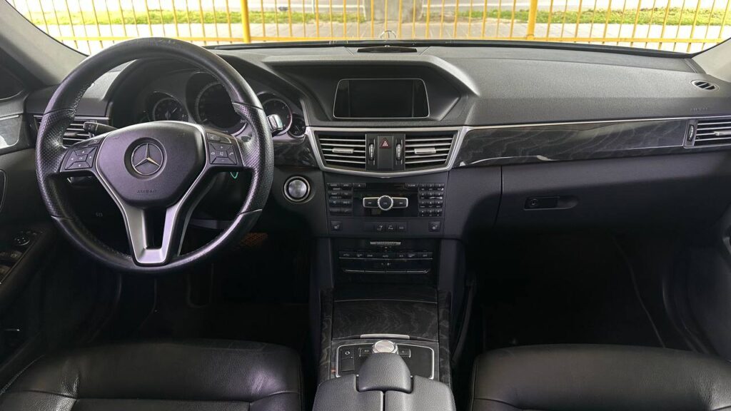 MERCEDES BENZ 2012