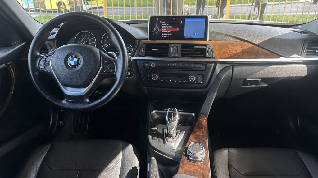 BMW 328