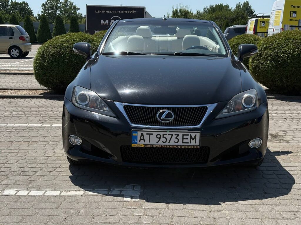 Lexus IS 250 C