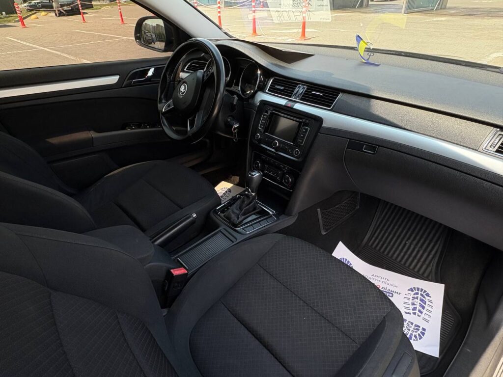 Skoda Superb 2014