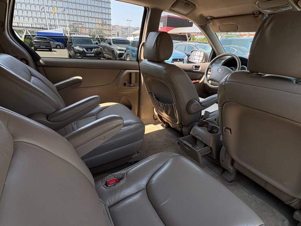 Toyota Sienna