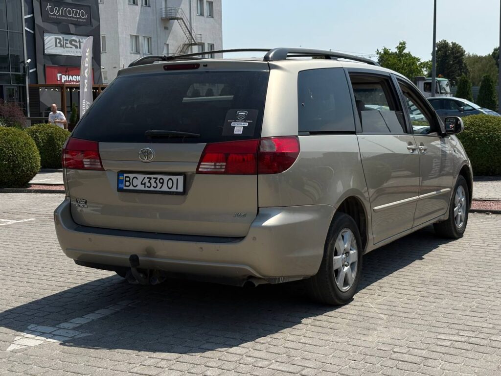 Toyota Sienna