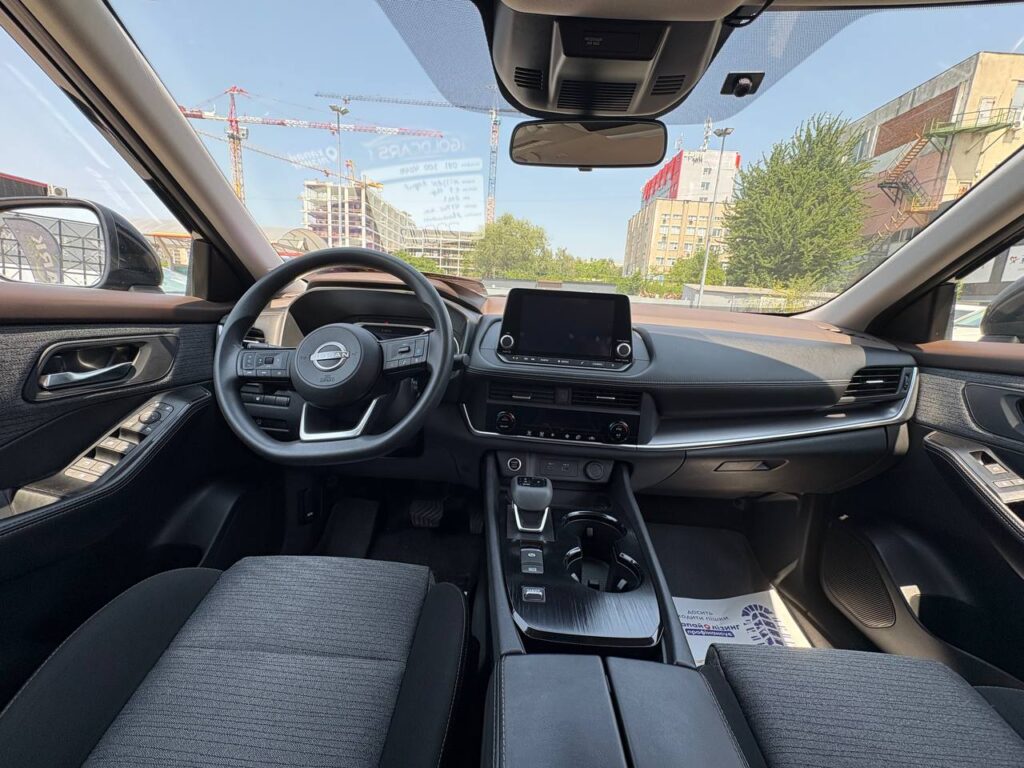 Nissan Rogue