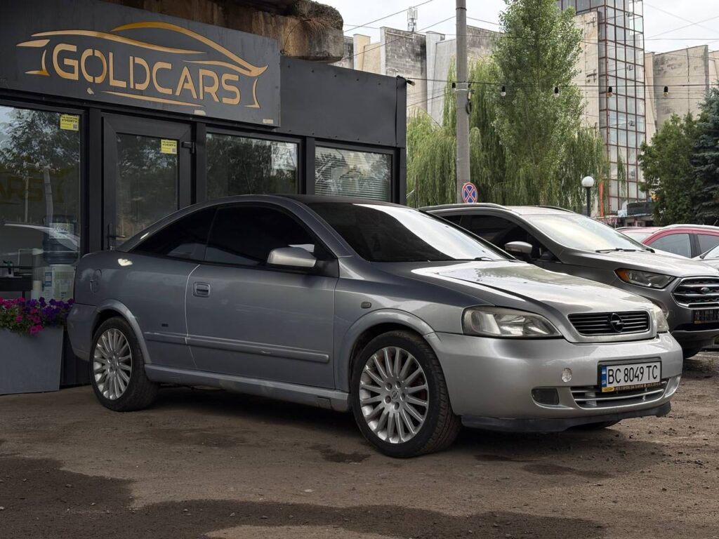 Opel Astra Bertone