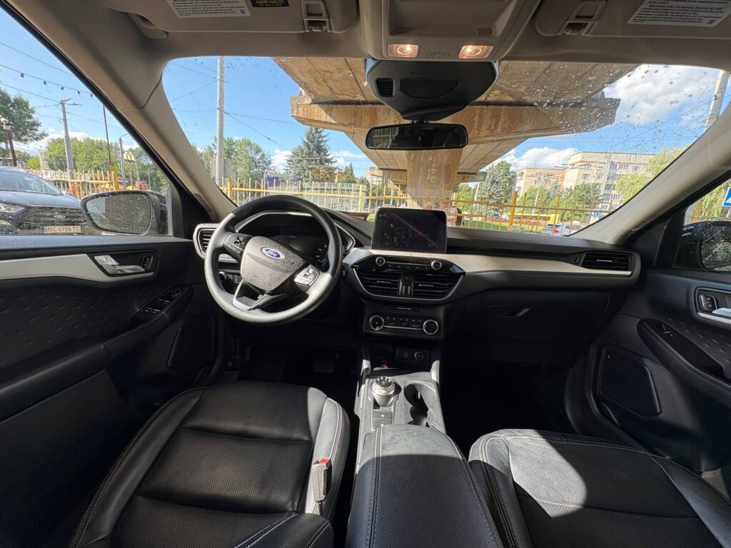 FORD ESCAPE 2020