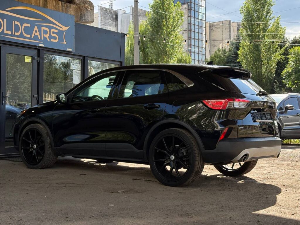 FORD ESCAPE 2020