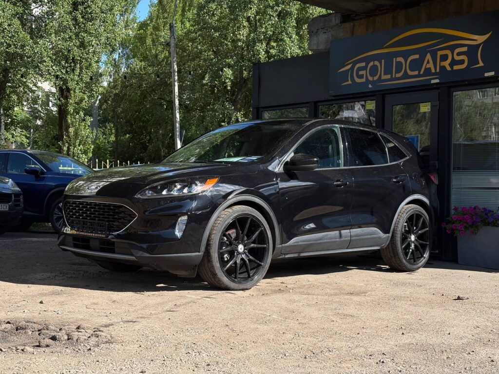 FORD ESCAPE 2020