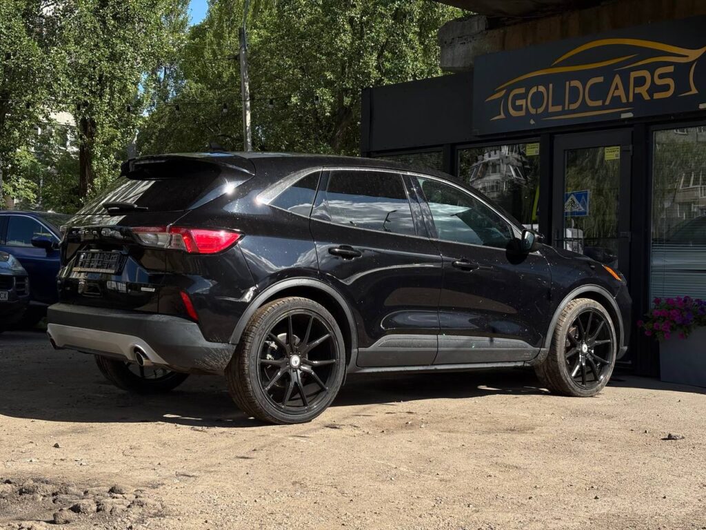 FORD ESCAPE 2020