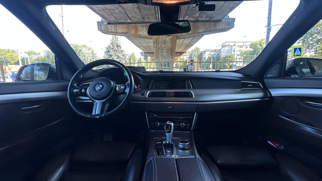 BMW 6GT