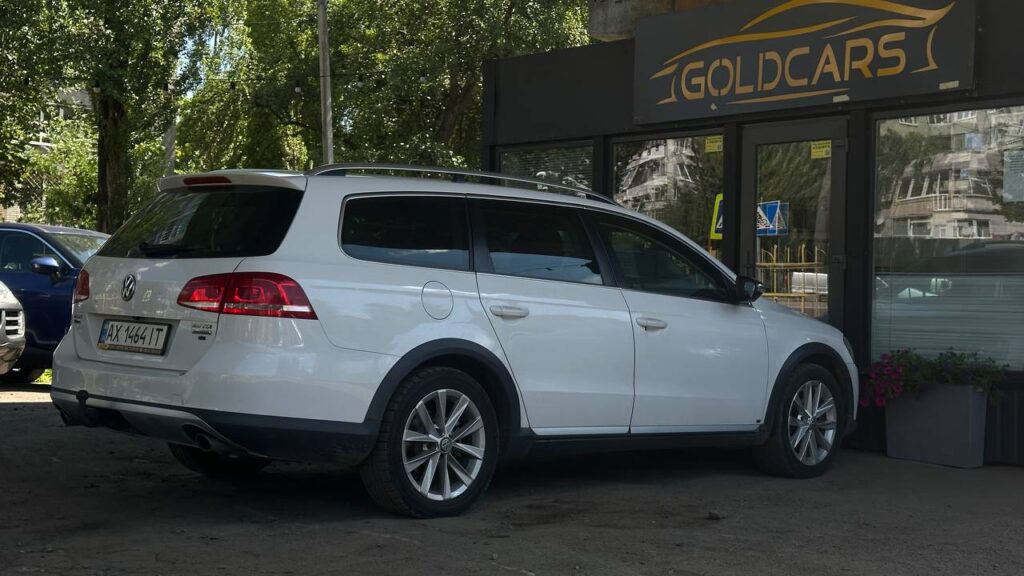 Volkswagen Passat  ALLTRACK 2012