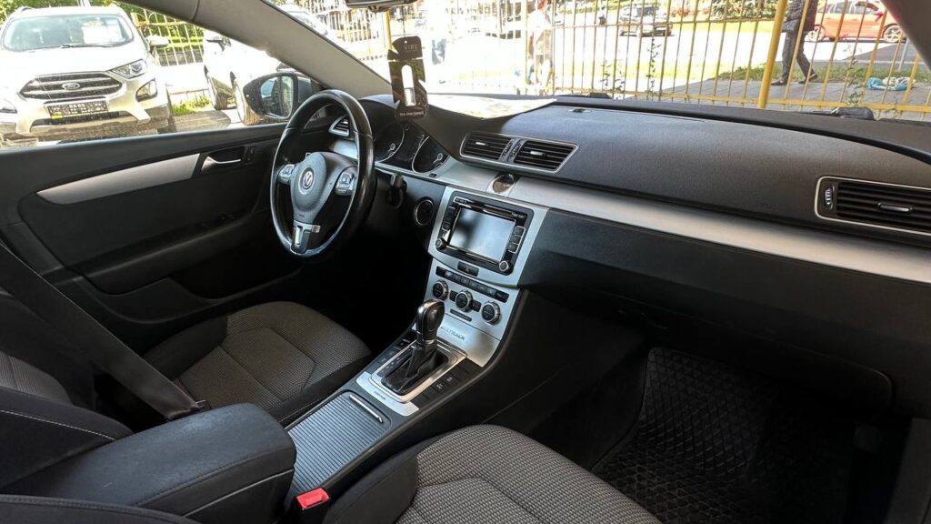 Volkswagen Passat  ALLTRACK 2012