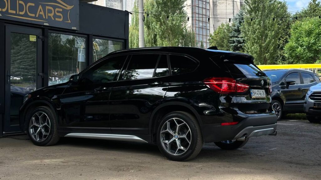 BMW X1