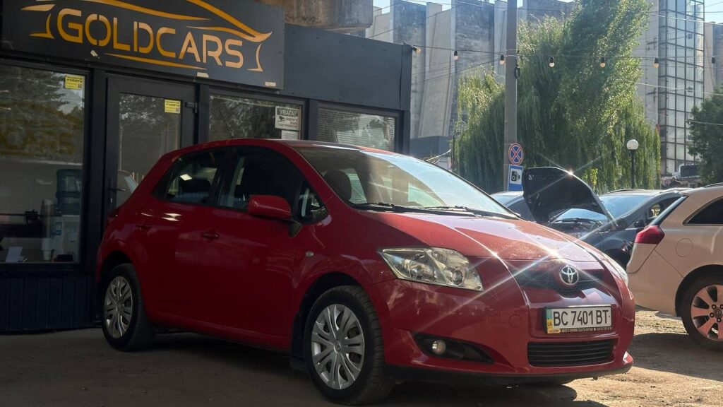 Toyota AURIS