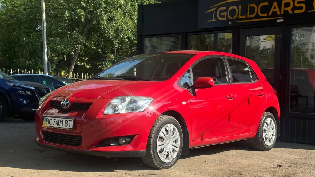 Toyota AURIS