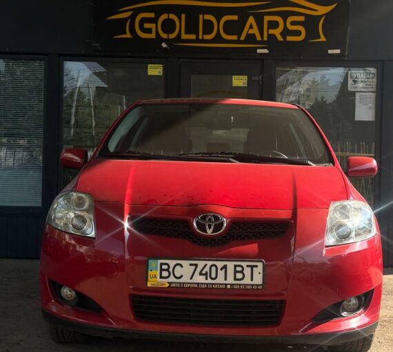 Toyota AURIS