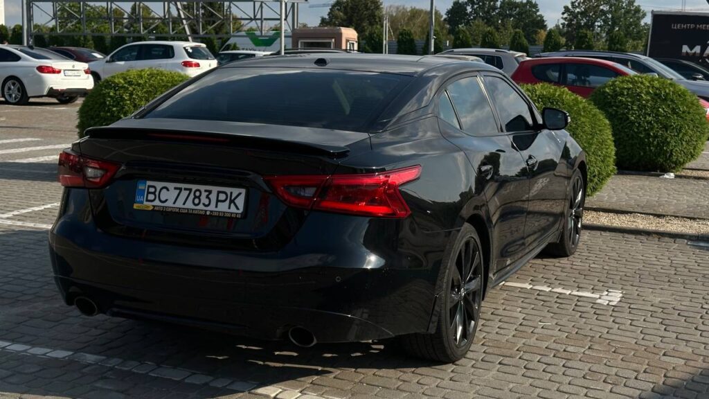 NISSAN MAXIMA 2015