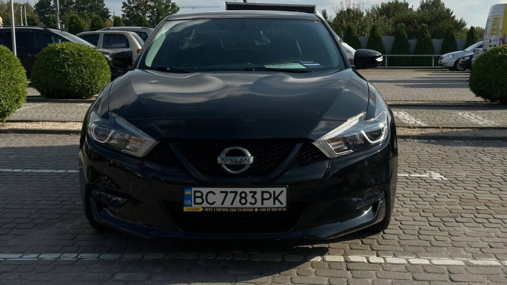 NISSAN MAXIMA 2015