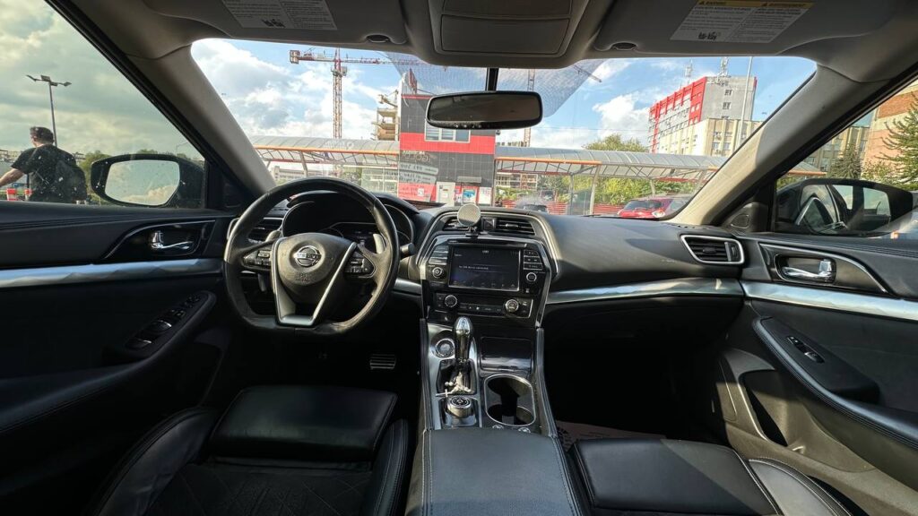 NISSAN MAXIMA 2015