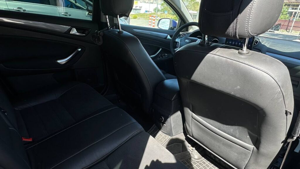 Ford Mondeo2014