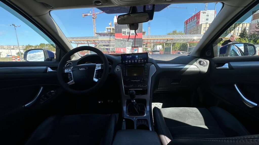 Ford Mondeo2014