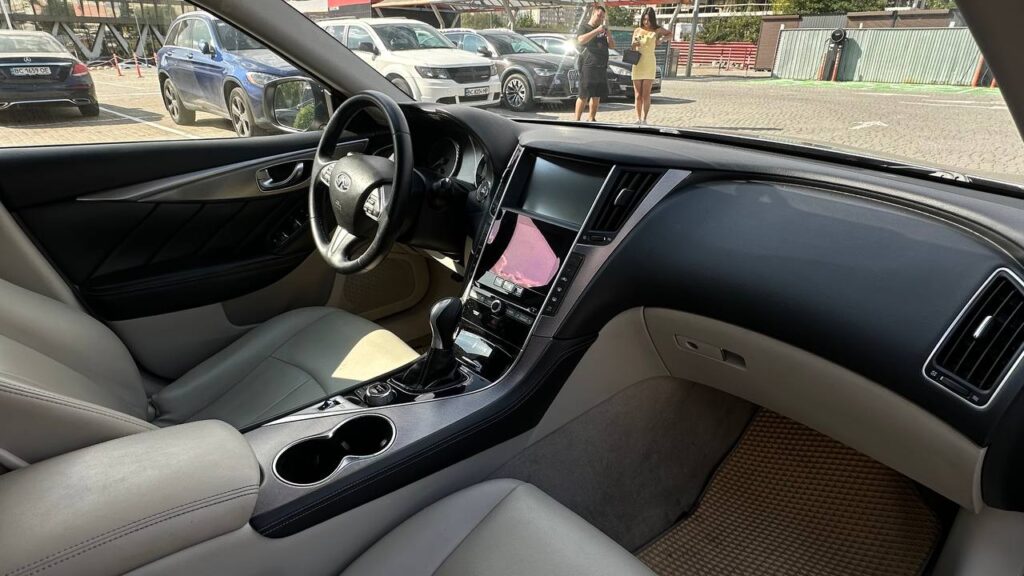 INFINITY Q50