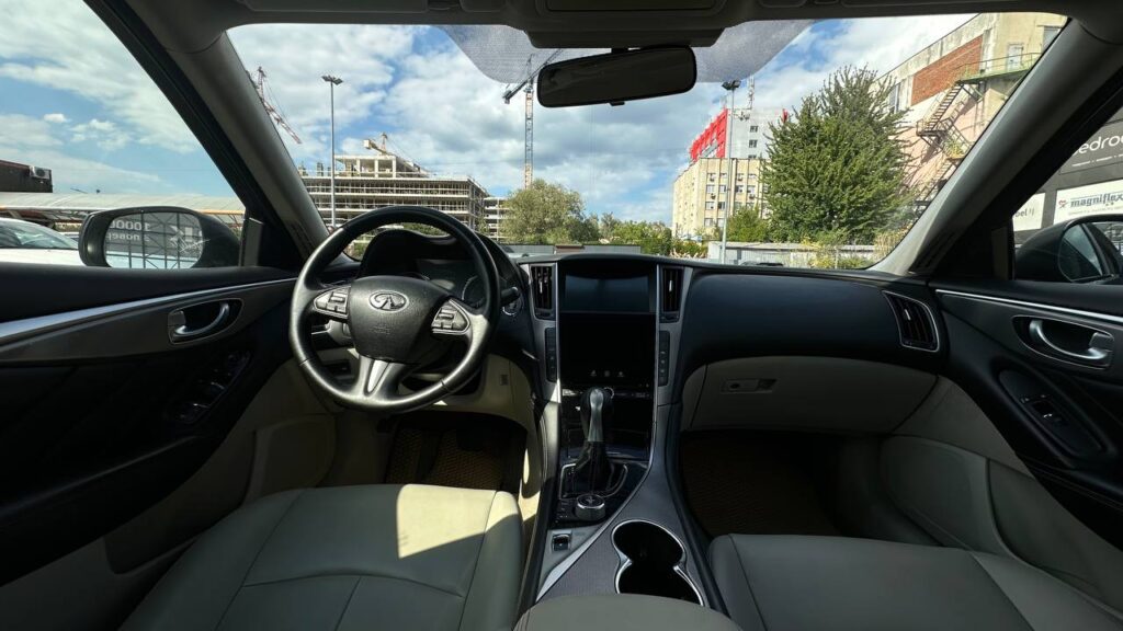 INFINITY Q50