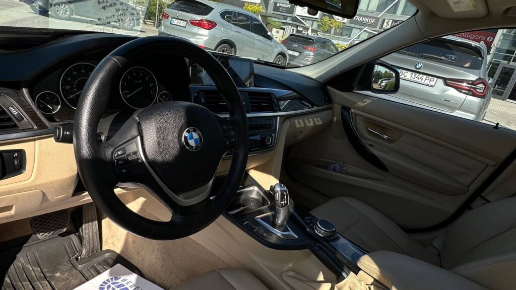 BMW 328