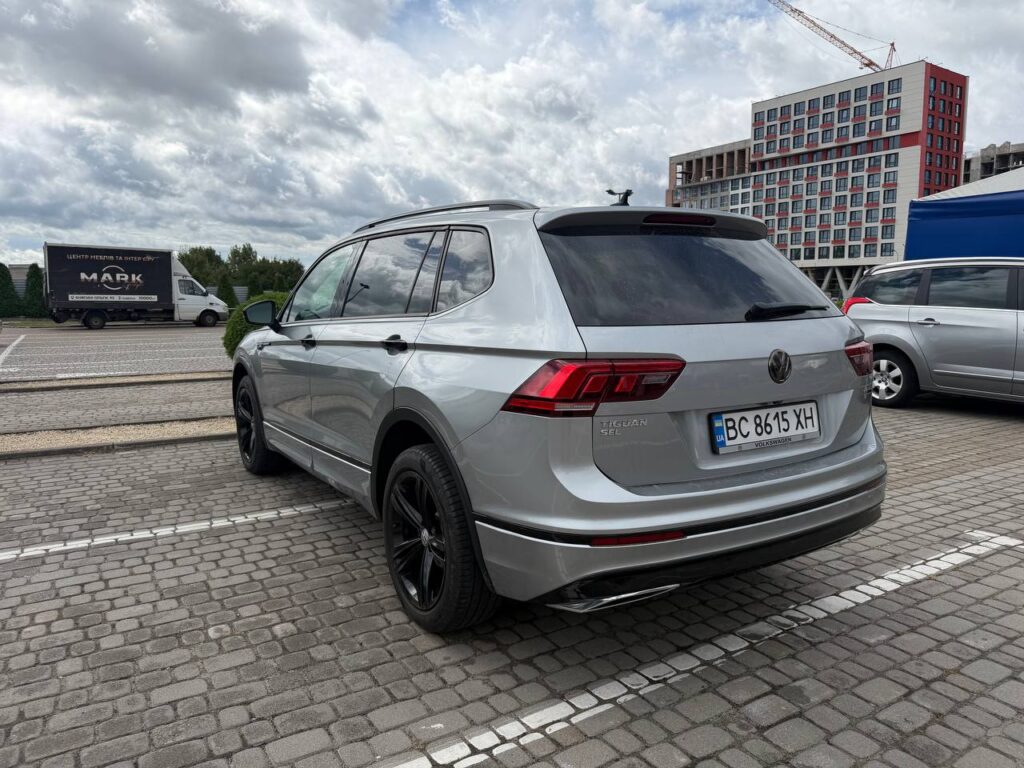 VOLKSWAGEN TIGUAN 2019