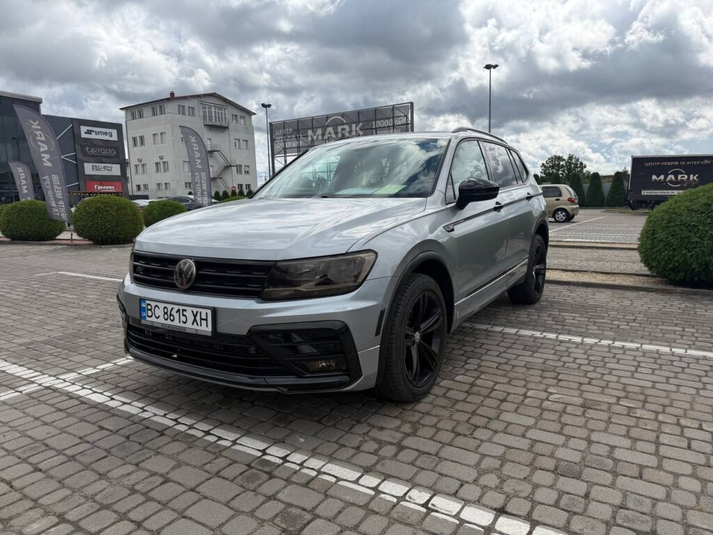 VOLKSWAGEN TIGUAN 2019