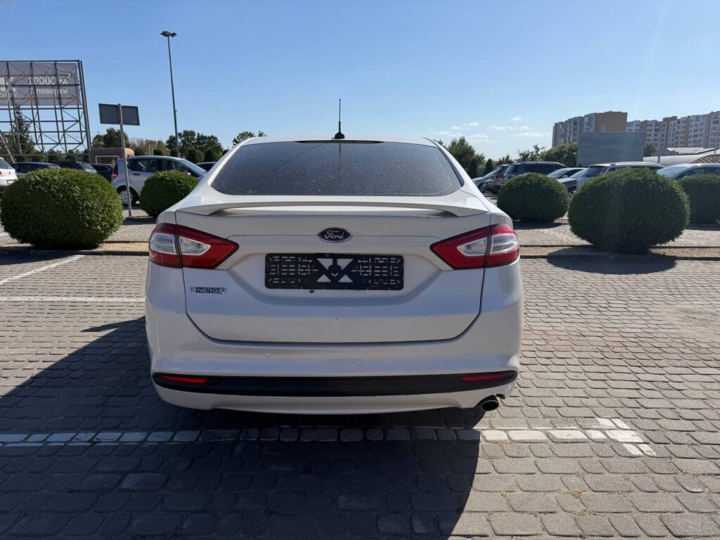 FORD FUSION 2016