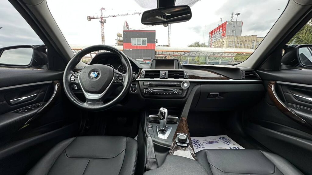 BMW 328