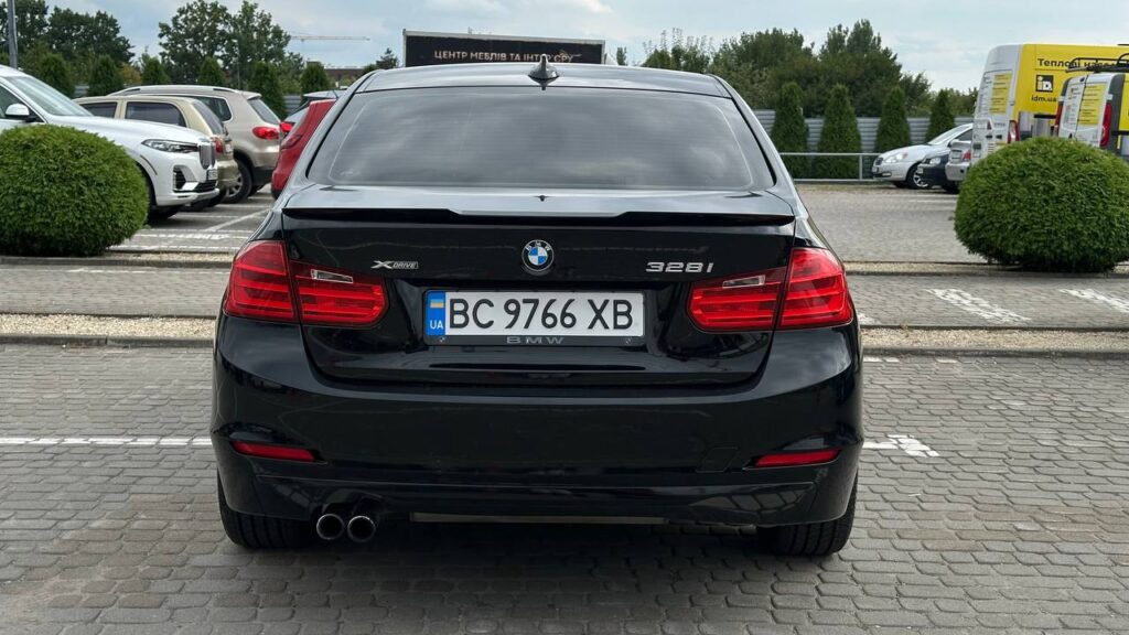 BMW 328