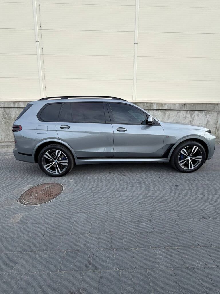 BMW X7 xDrive 4oi 2024