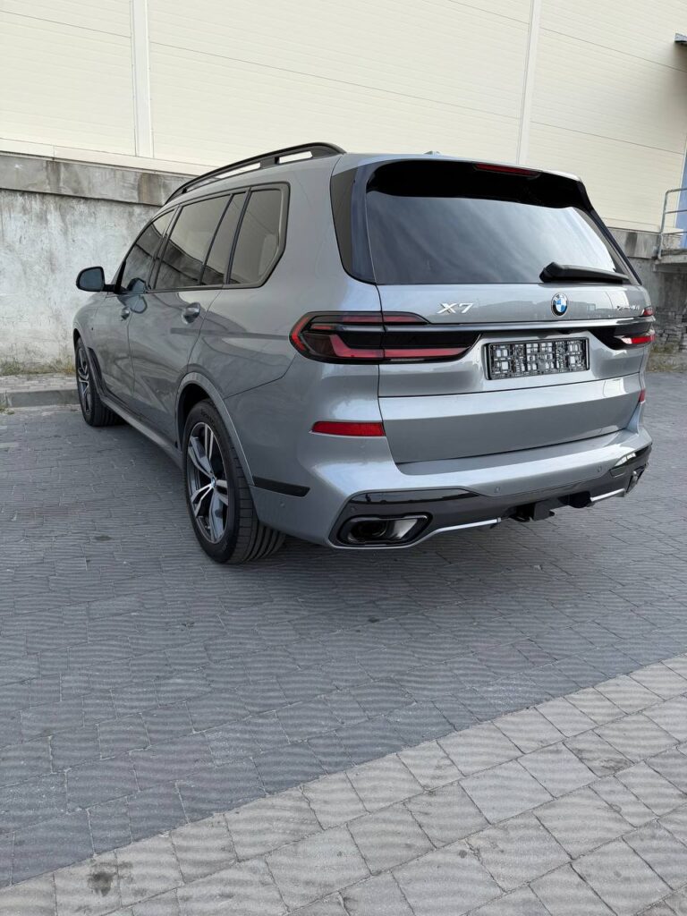 BMW X7 xDrive 4oi 2024