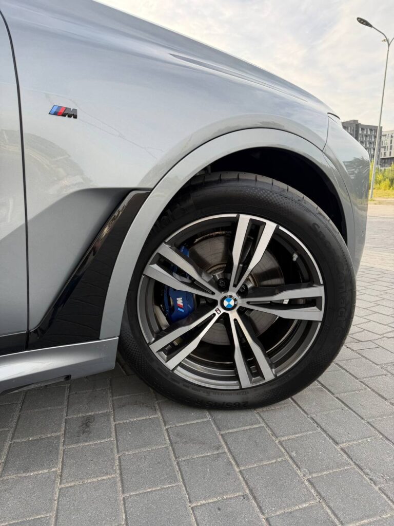 BMW X7 xDrive 4oi 2024